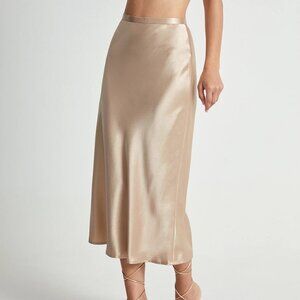 COMMENSE High Waisted Satin Flowy Midi Skirt - NWT